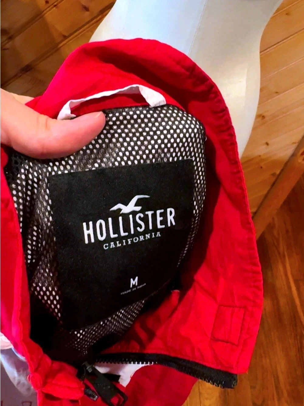 Hollister Women’s Medium Red White Colorblock Hooded Windbreaker Jacket